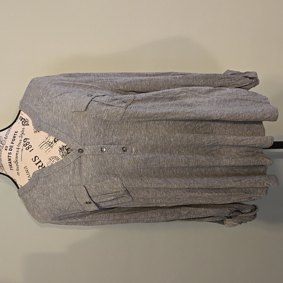 Gray Henley Tee - Picture 1 of 7